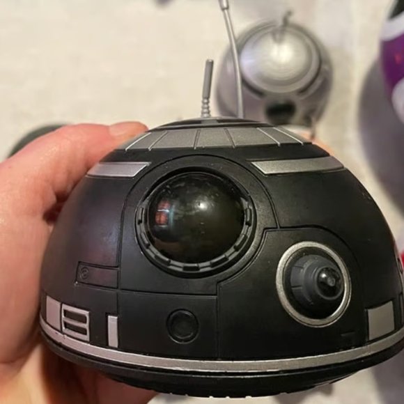 Disney Star Wars Galaxy's Edge Droid Depot Build Your Own Droid - BB Unit - Picture 10 of 16